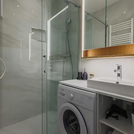 アパート Modern -1br-3p-ternes