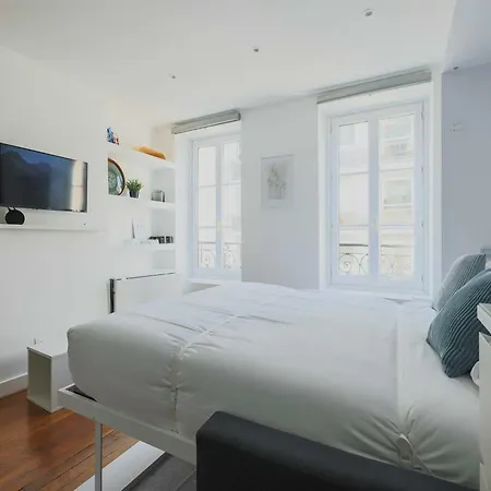 아파트 Modern -1br-3p-ternes