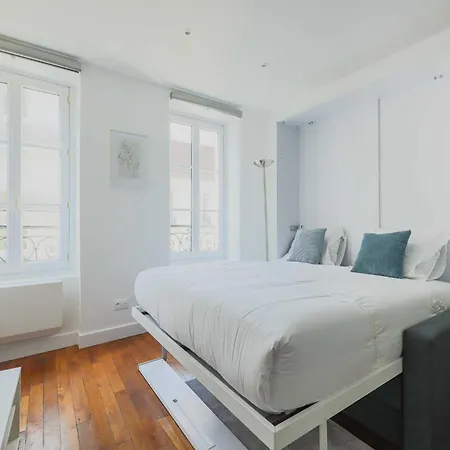Modern -1br-3p-ternes 아파트 *