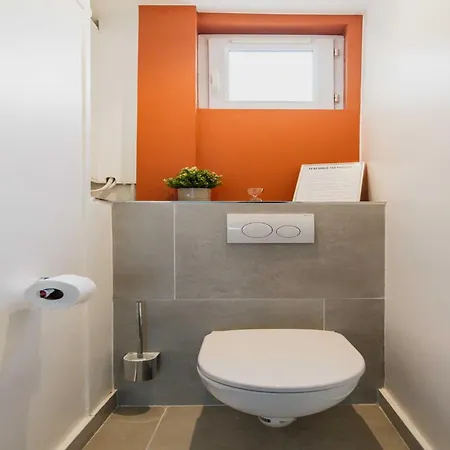 アパート Modern -1br-3p-ternes